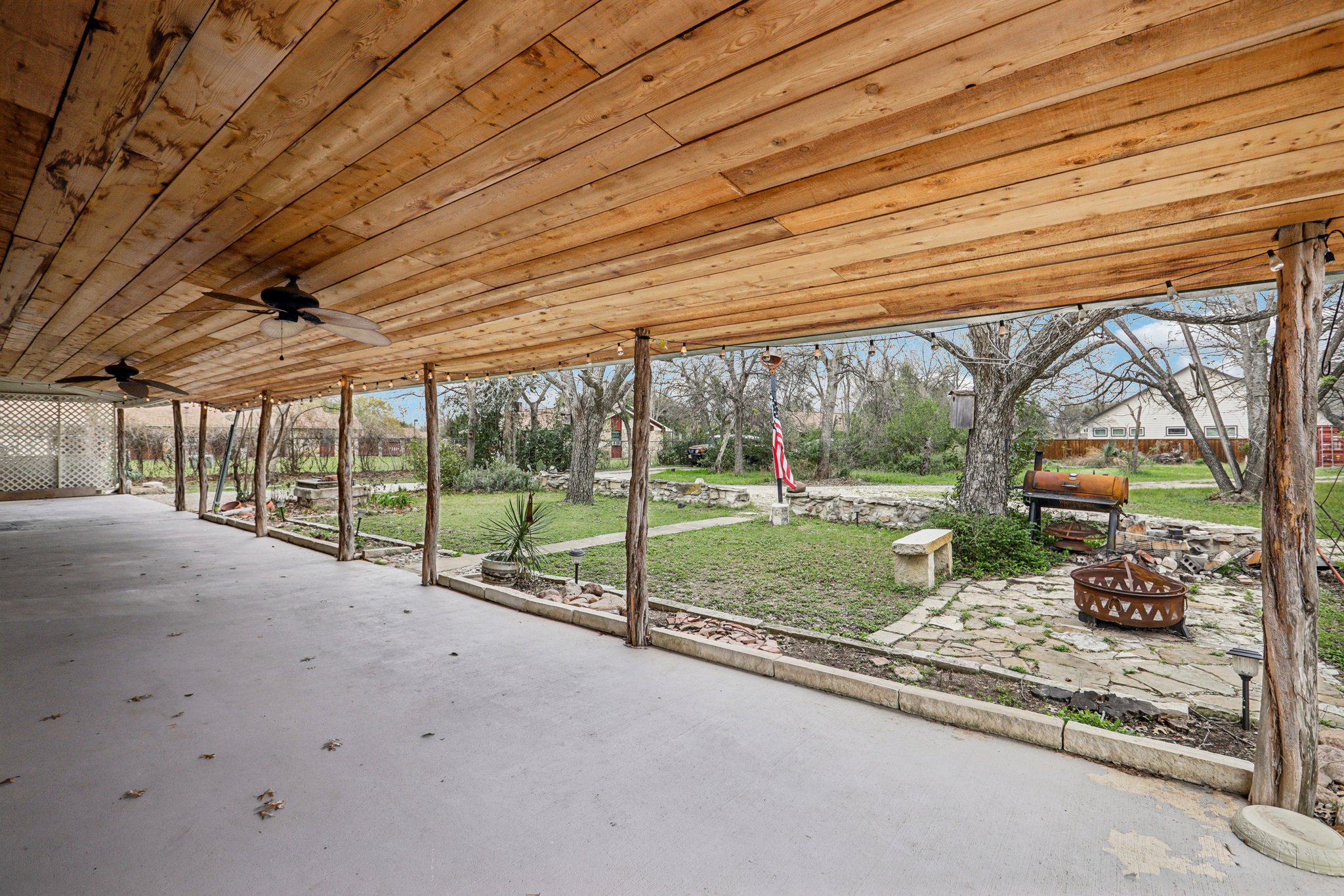 main property photo 8