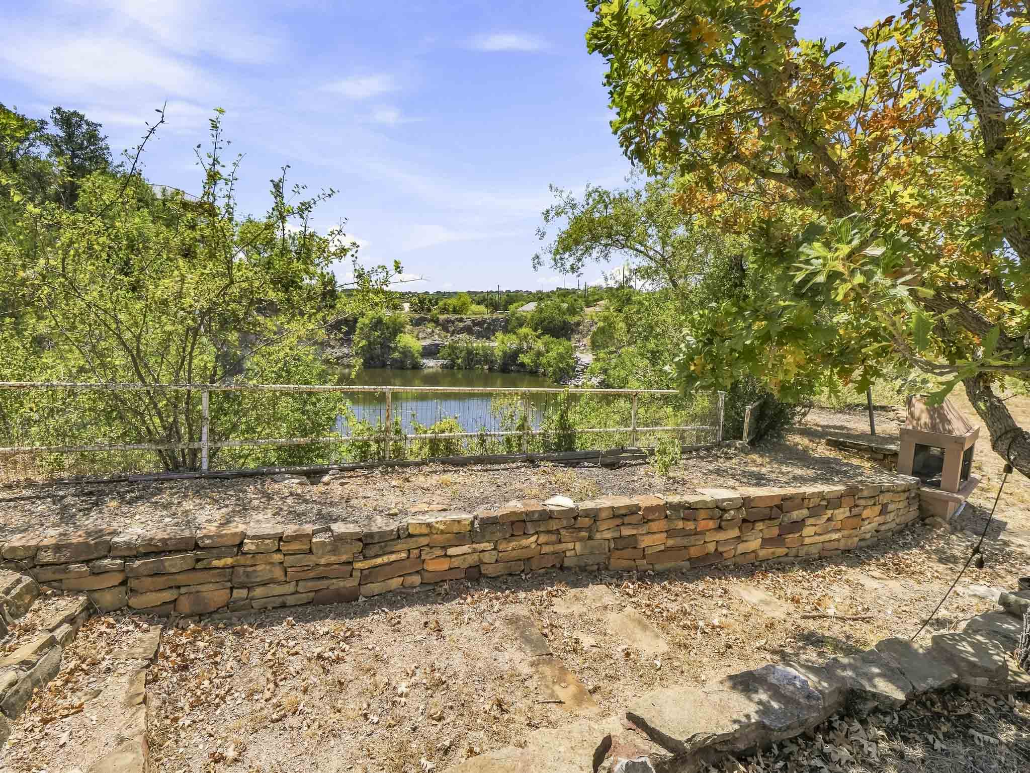 main property photo 26