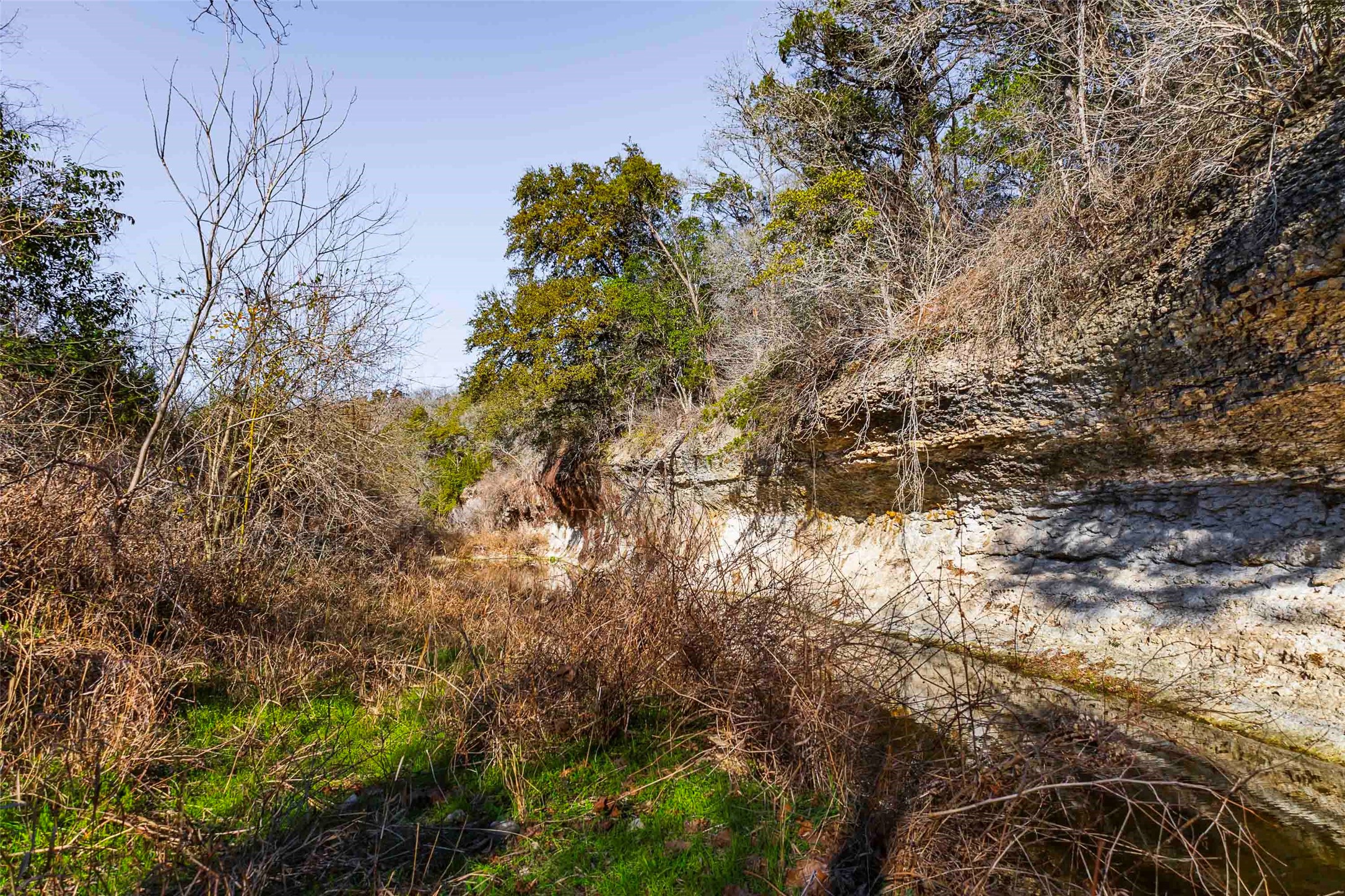 main property photo 20