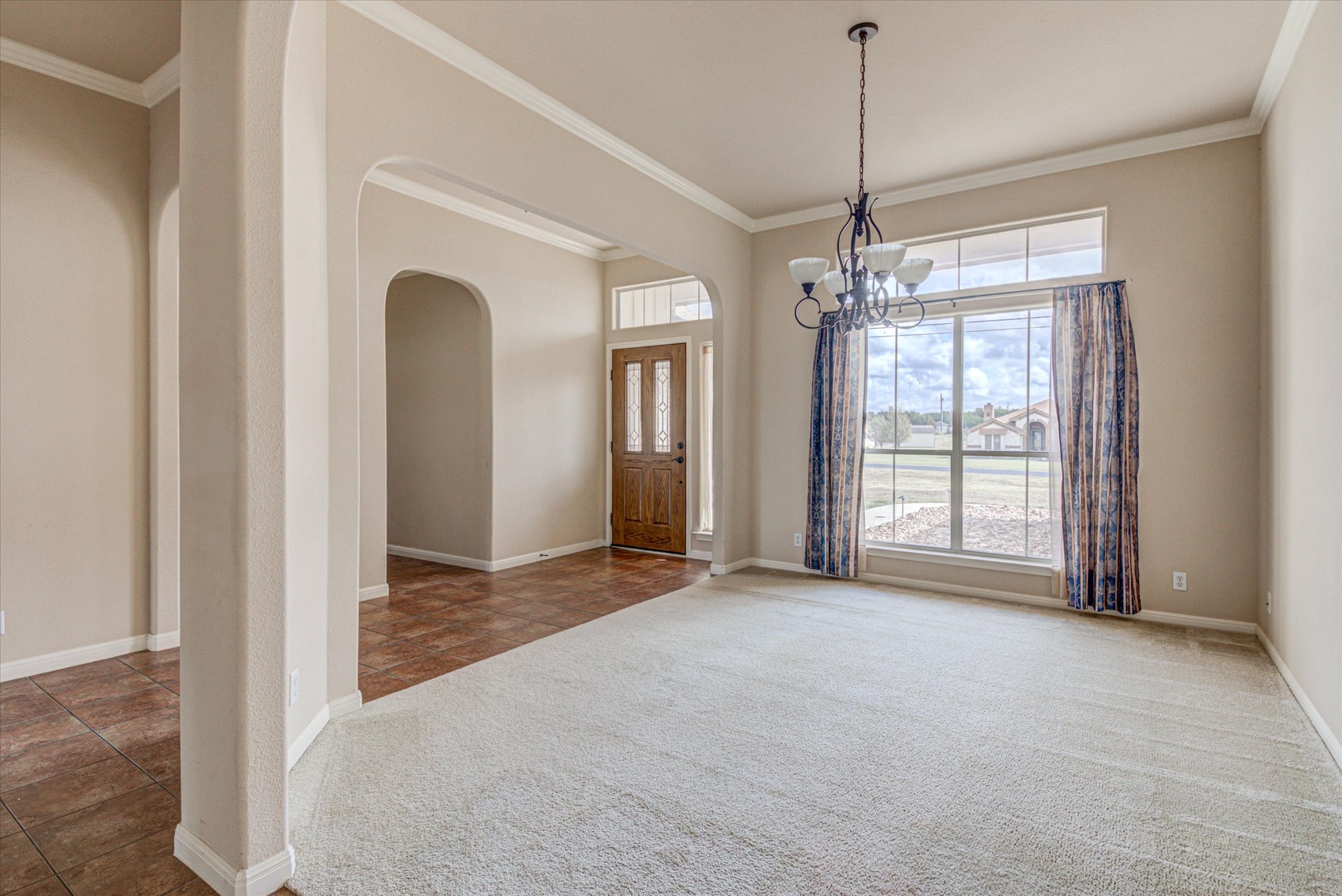 main property photo 6