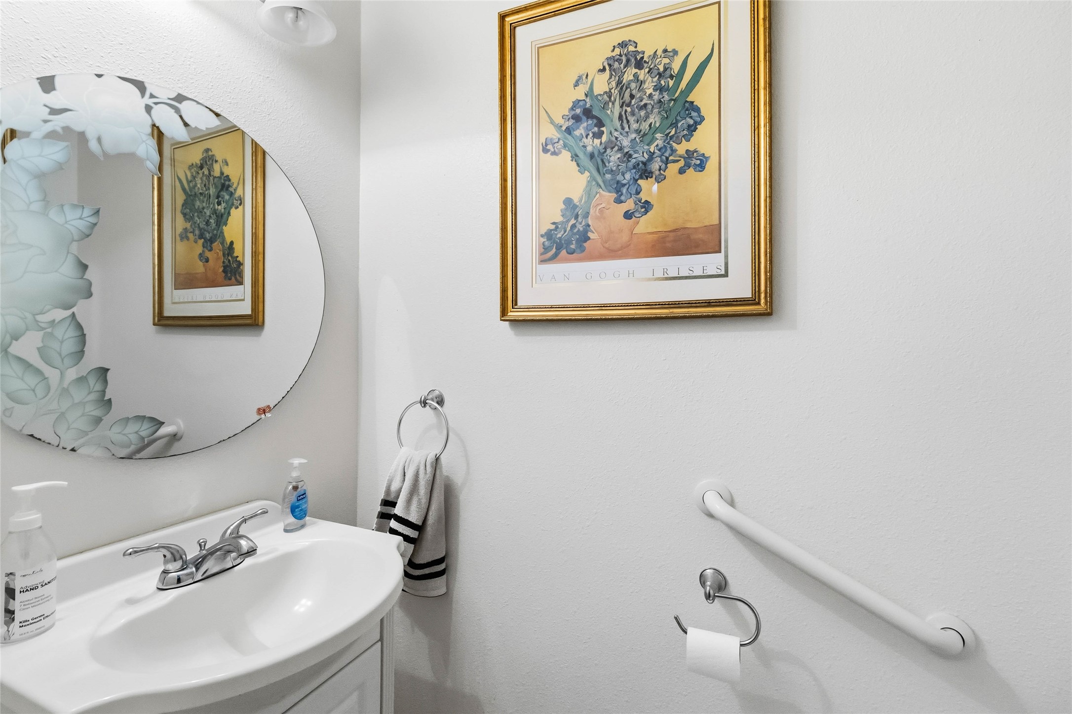 main property photo 22