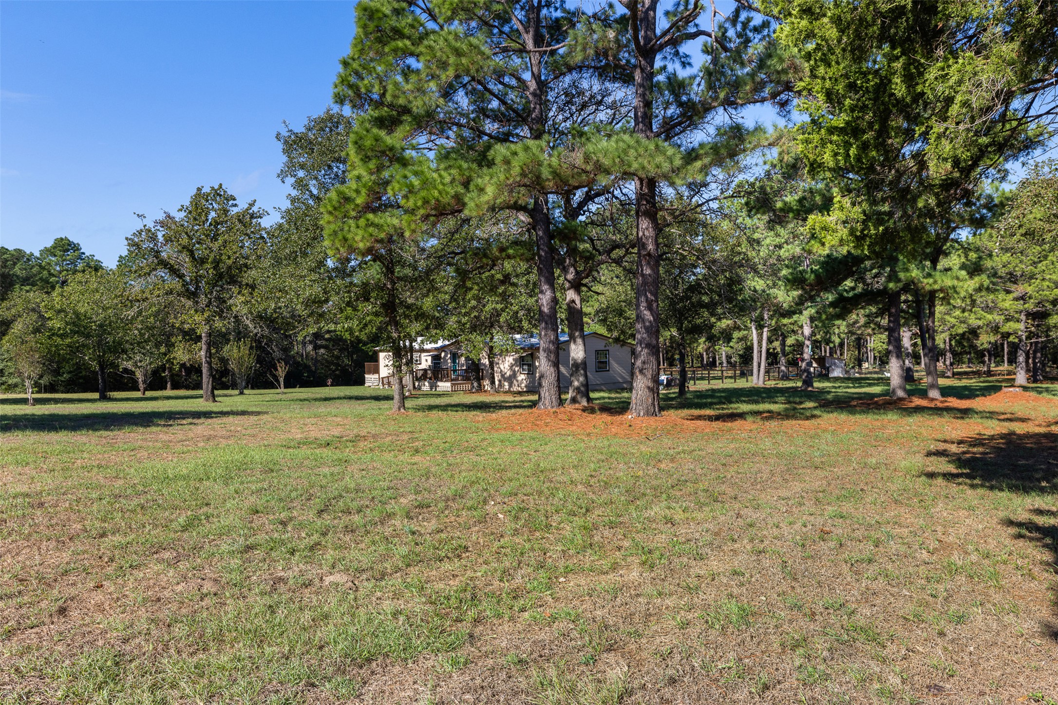 main property photo 7