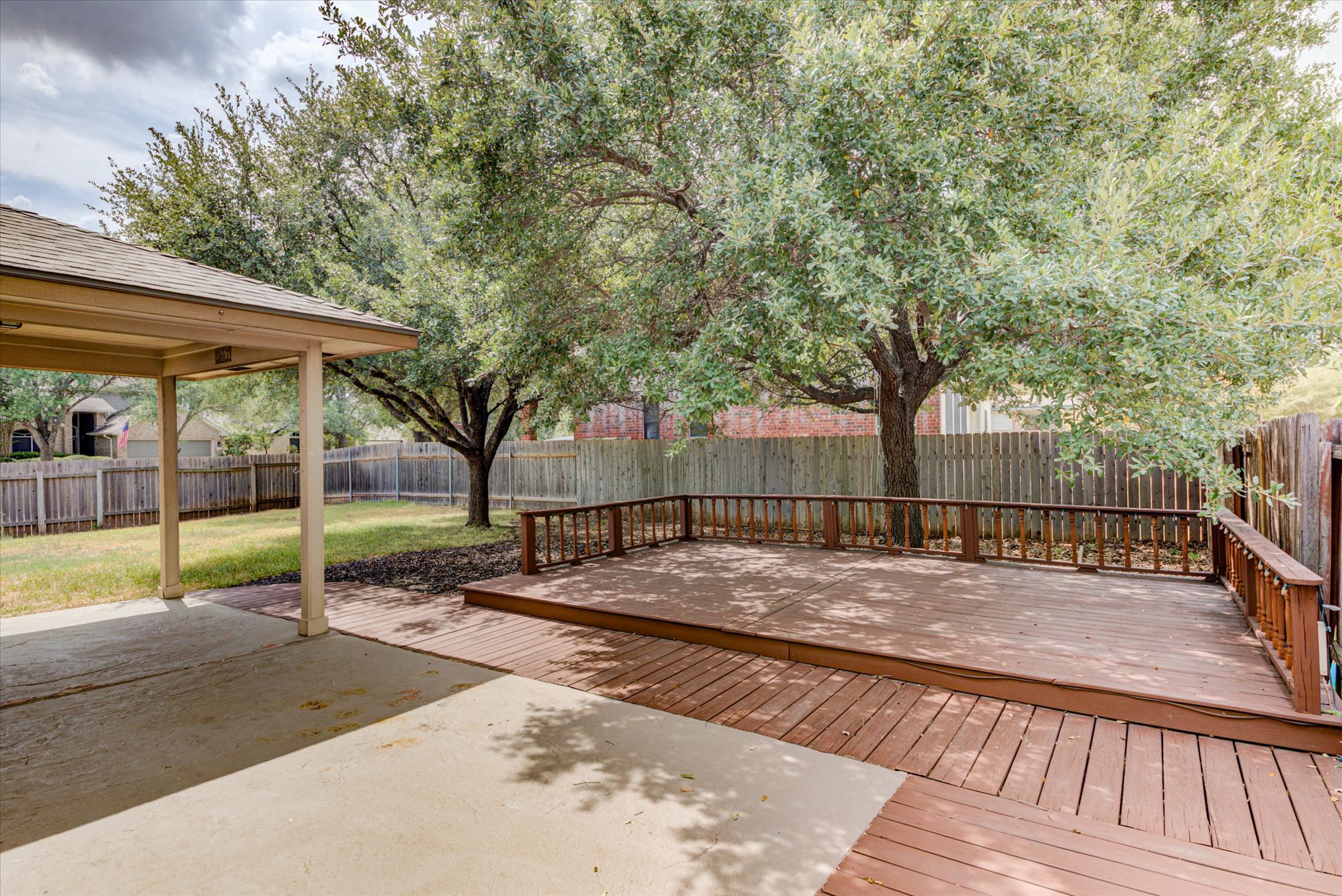 main property photo 29