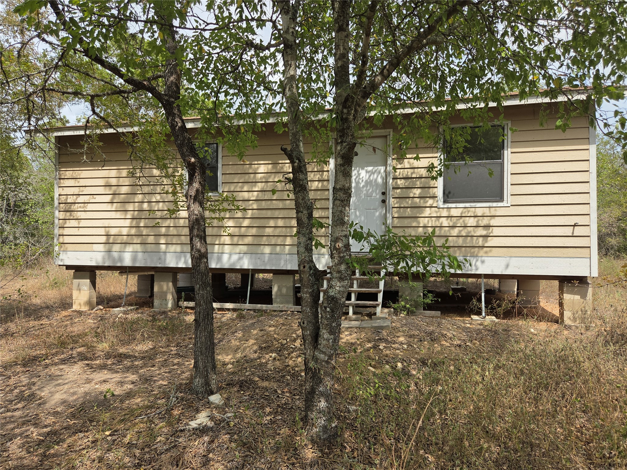 main property photo 2