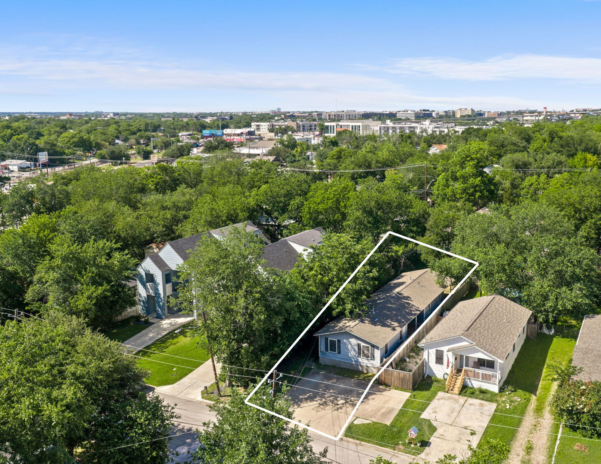 main property photo 22