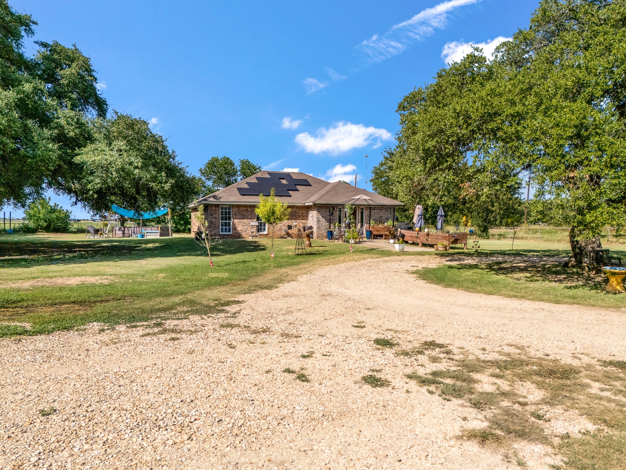 main property photo 36