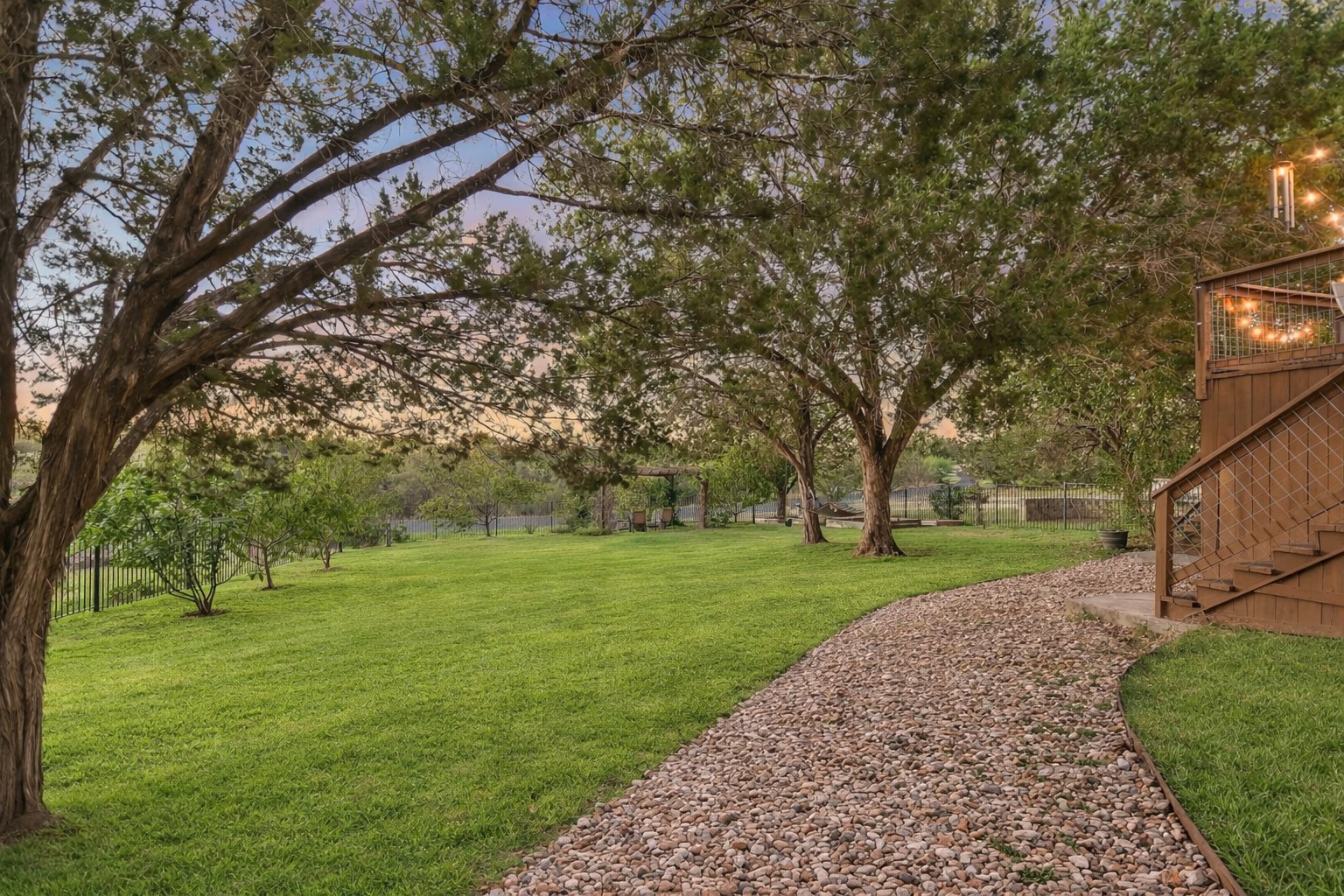 main property photo 38