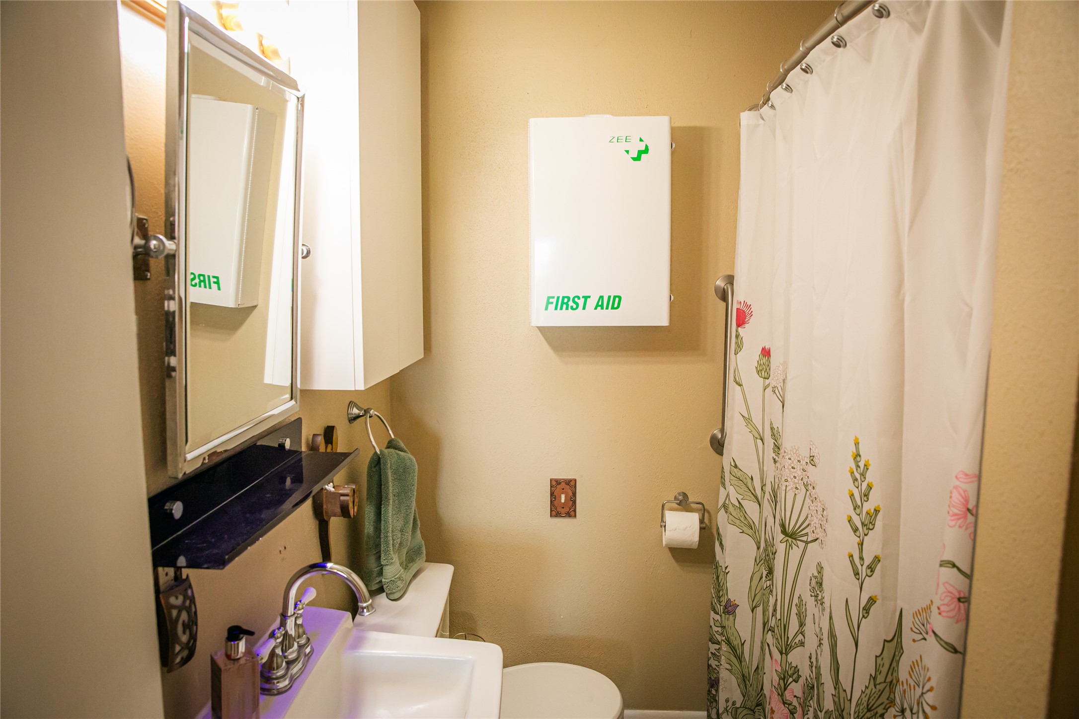 main property photo 10