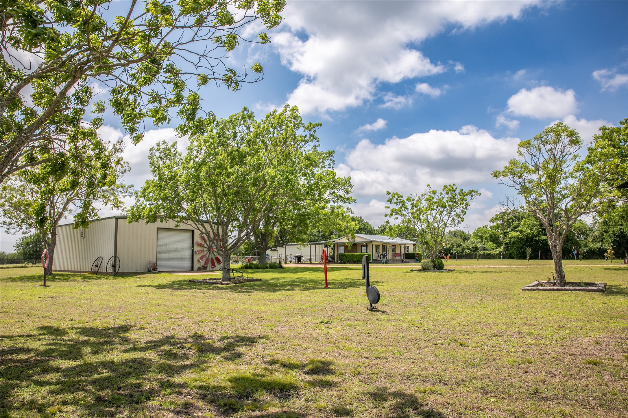 main property photo 15