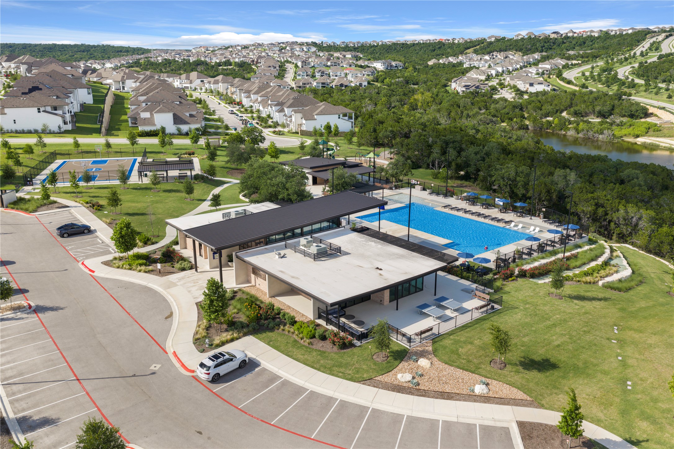 main property photo 38
