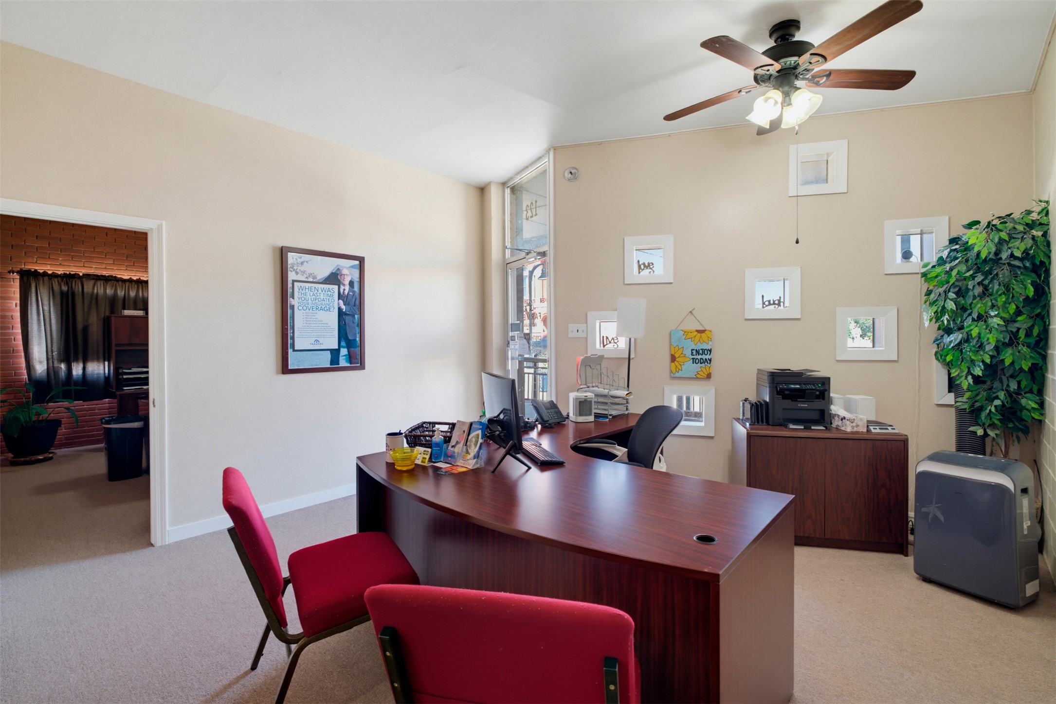 main property photo 6