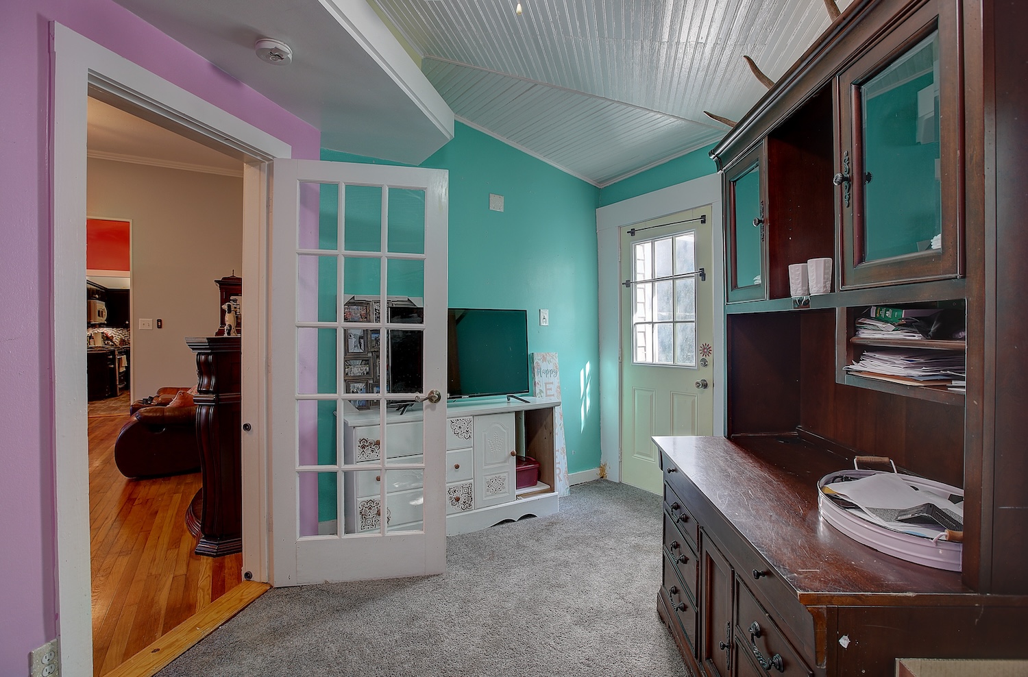 main property photo 17