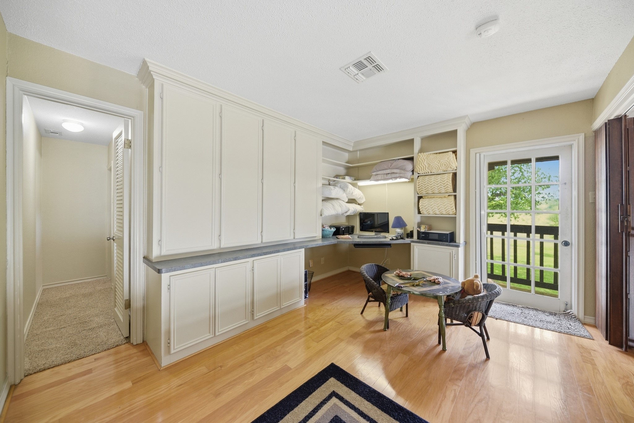 main property photo 17