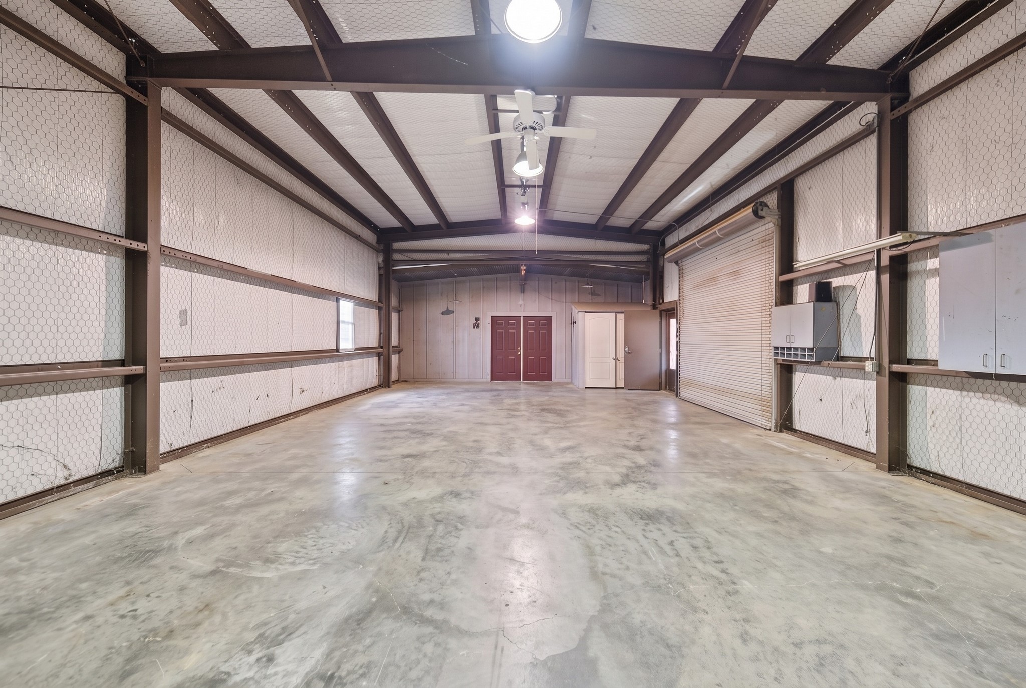 main property photo 29