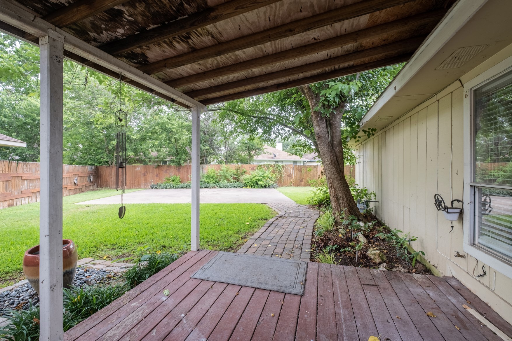 main property photo 22