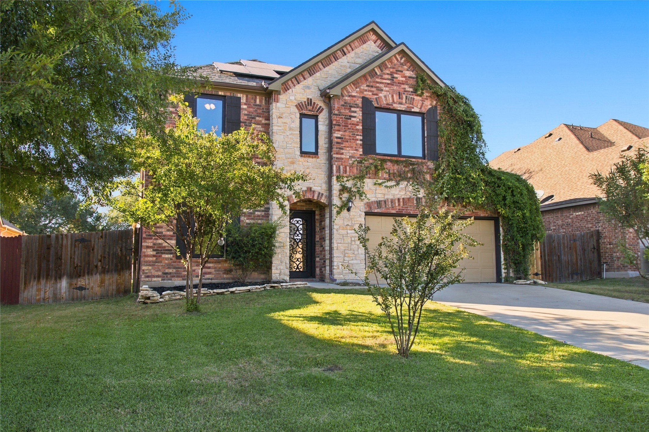 main property photo 5