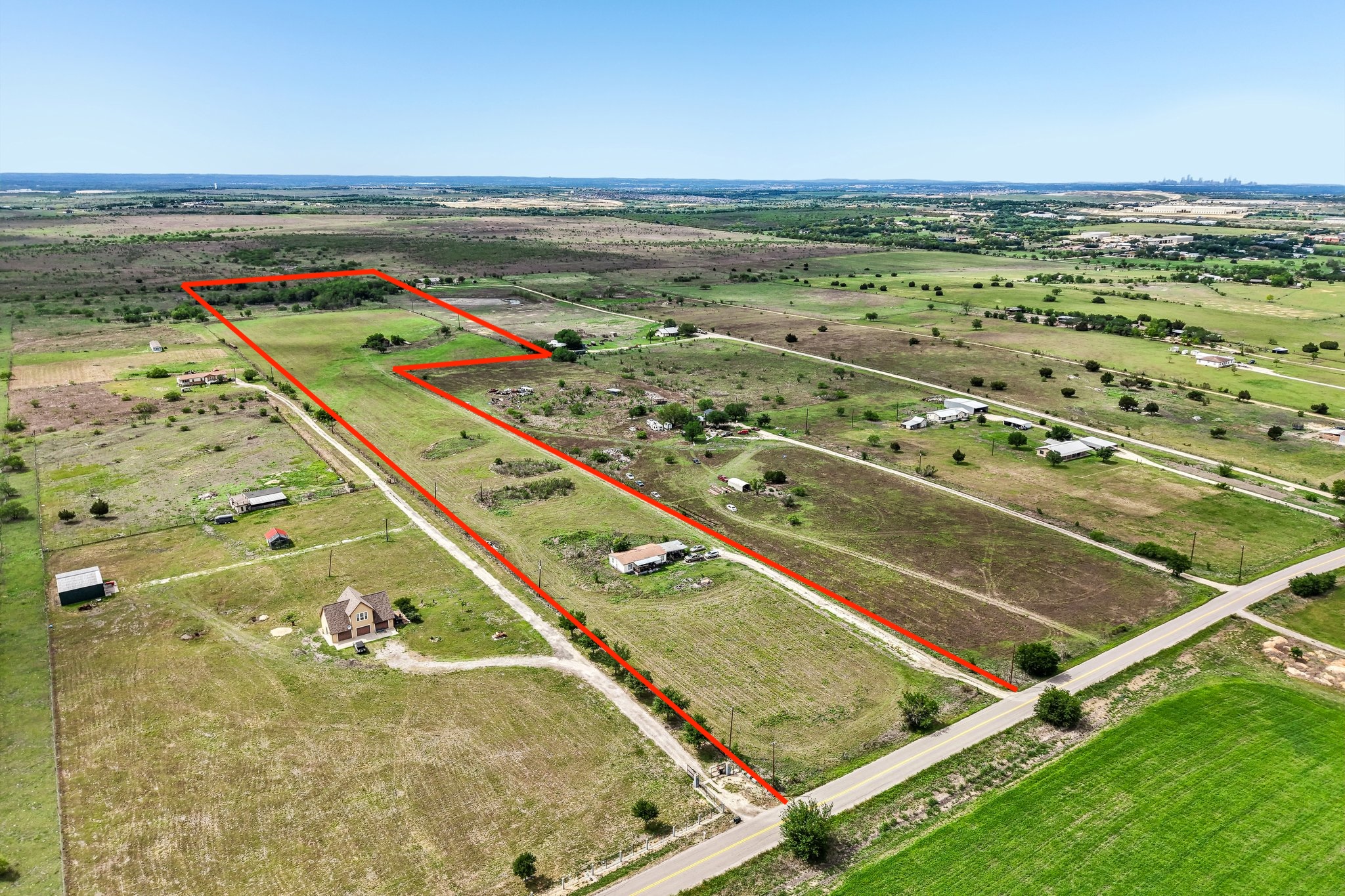 main property photo 8