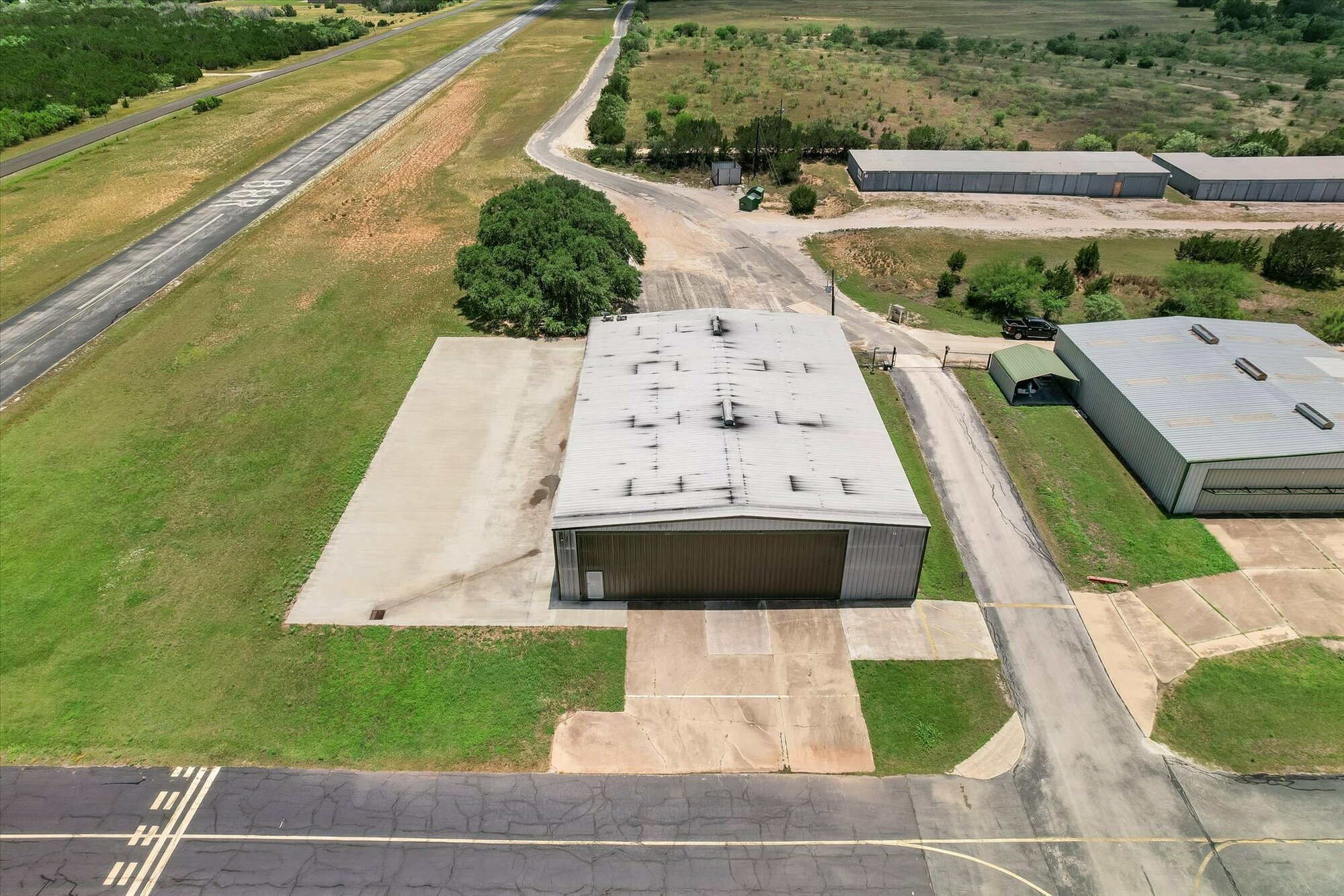 main property photo 8