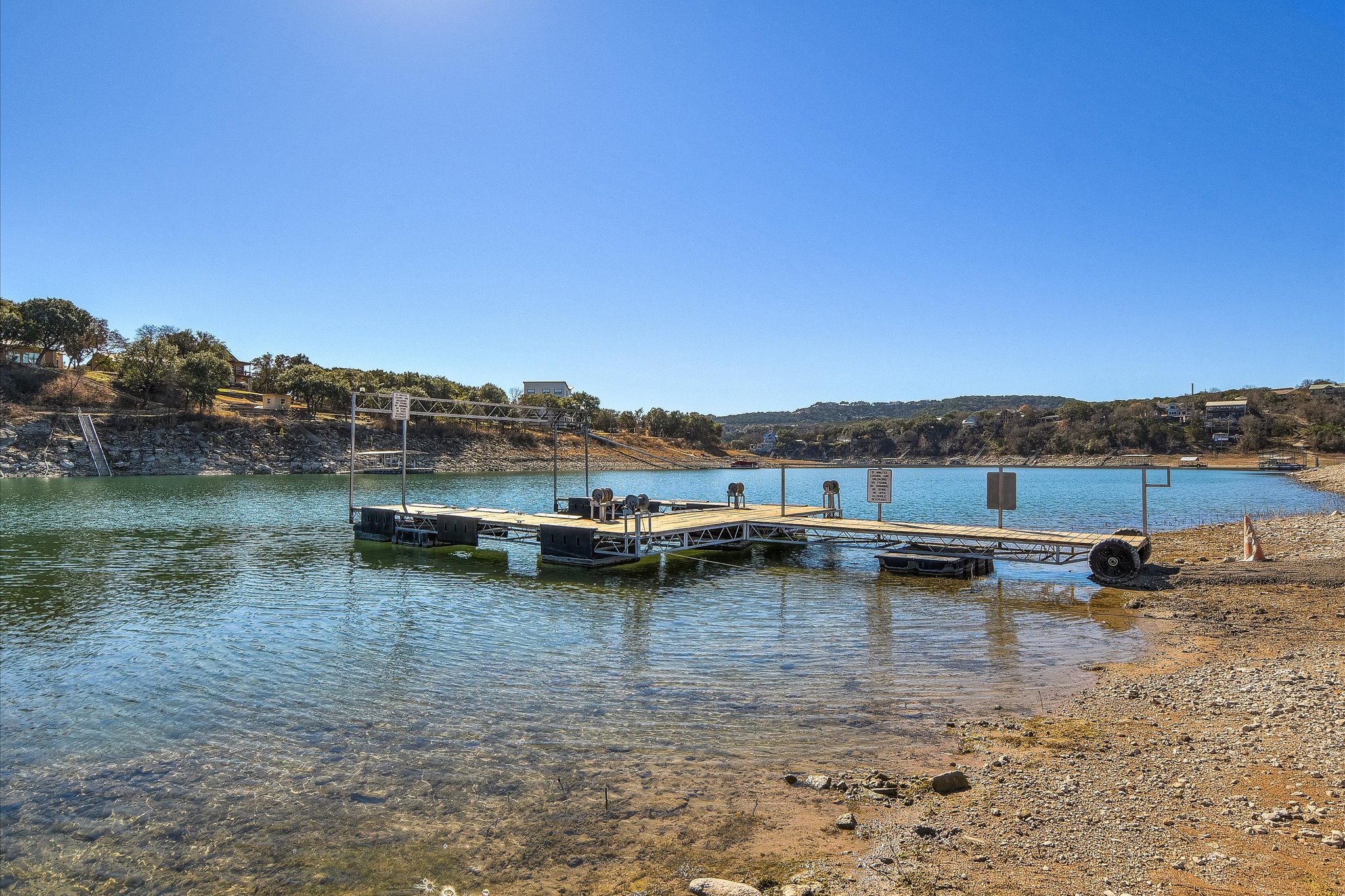 main property photo 24
