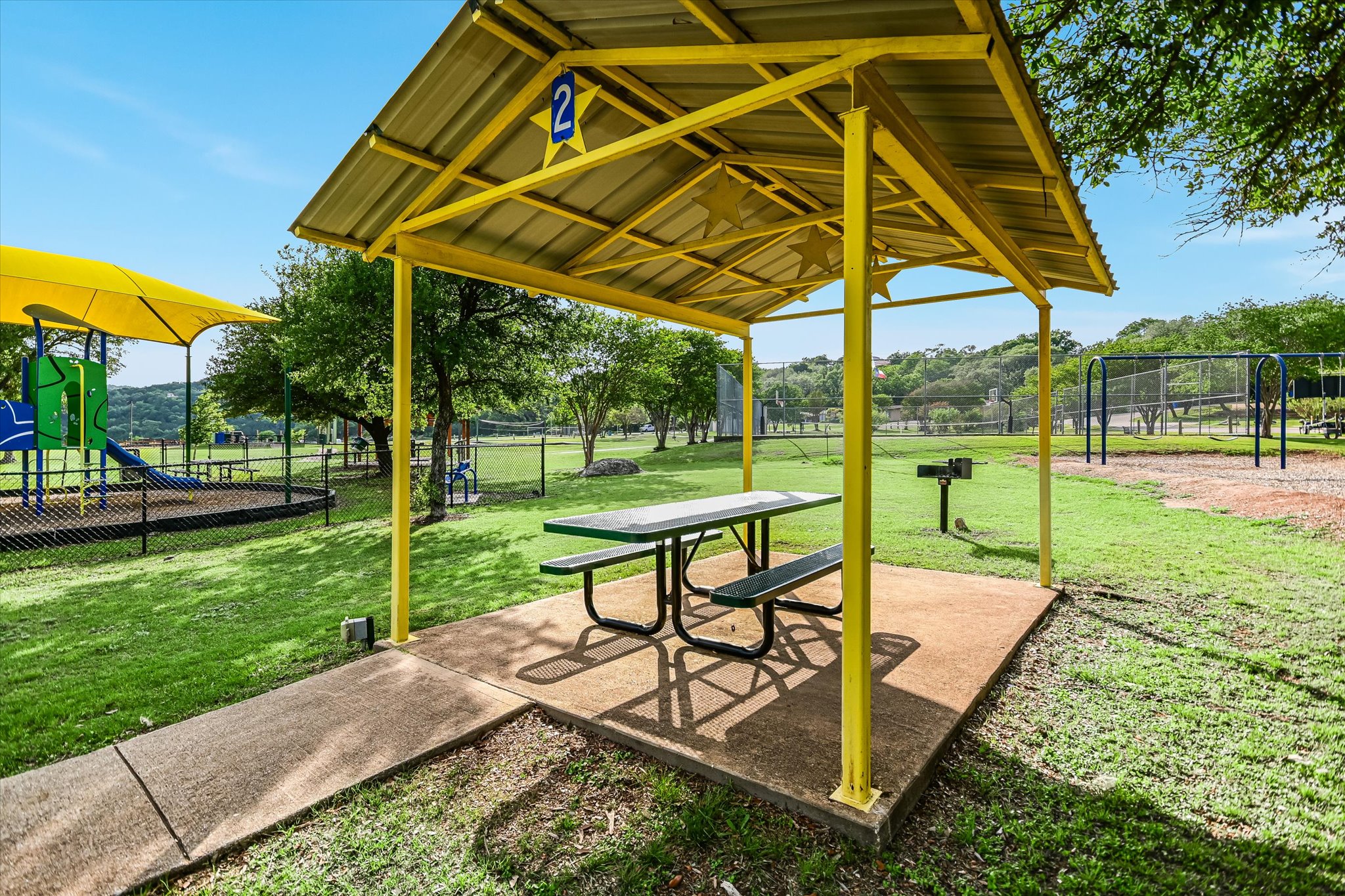 main property photo 29