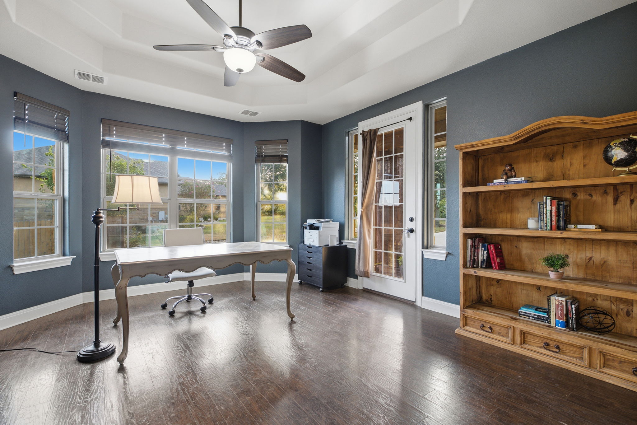 main property photo 4