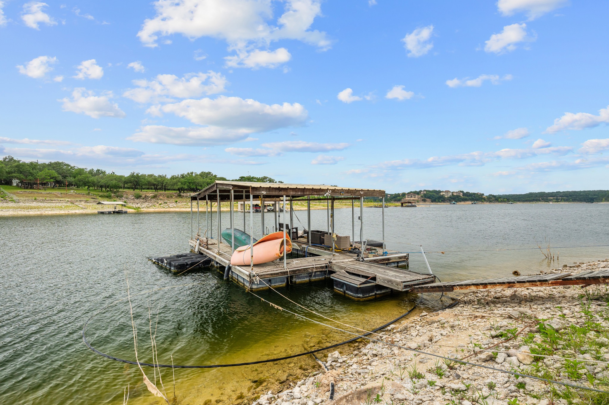 main property photo 29