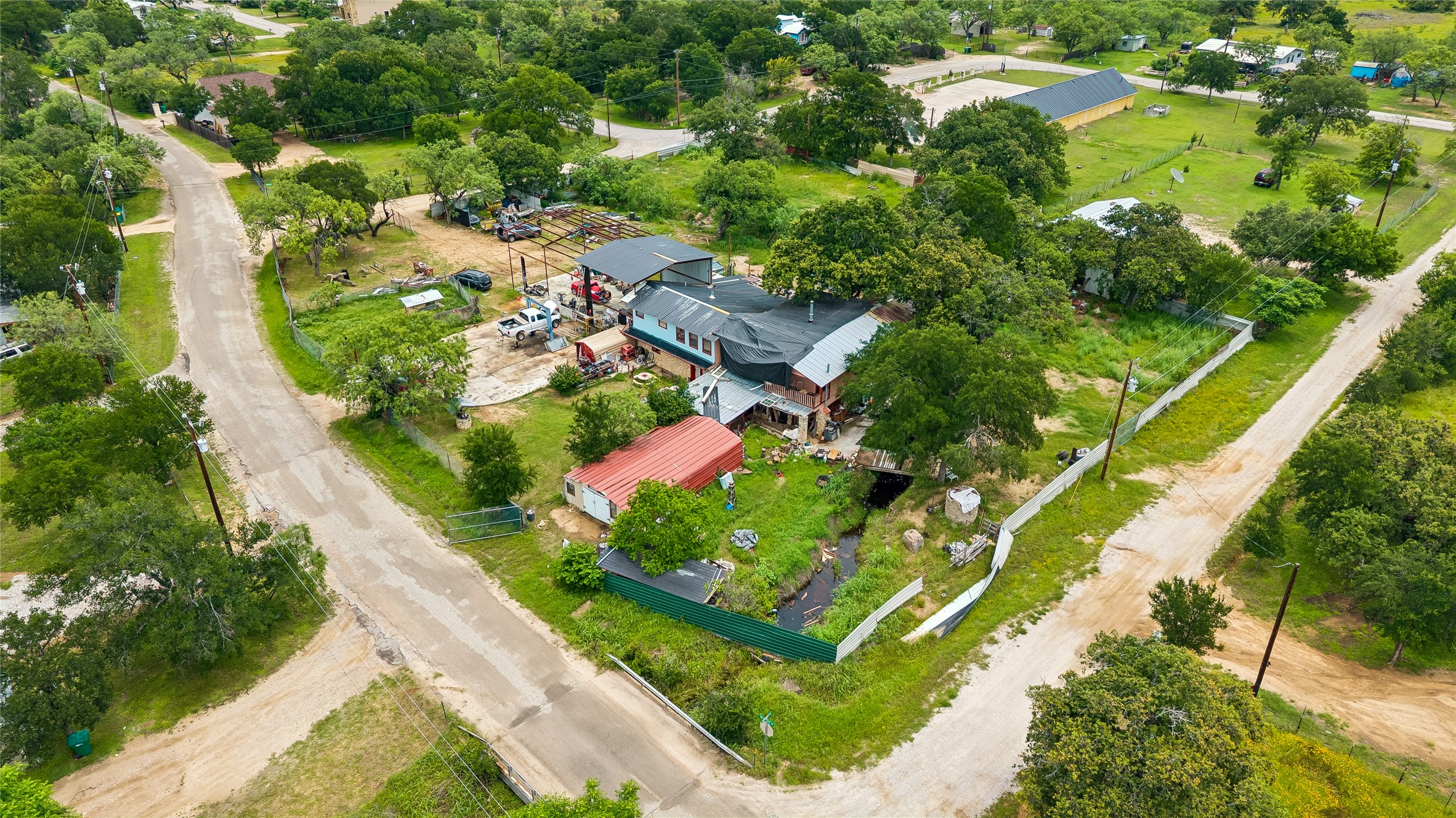 main property photo 31
