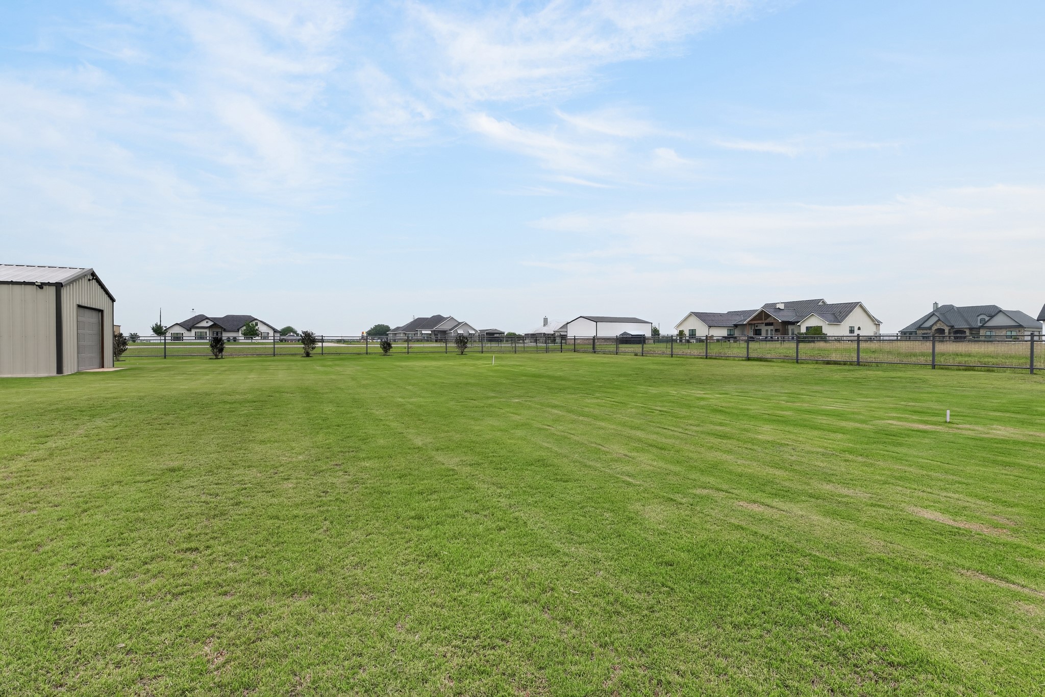 main property photo 38