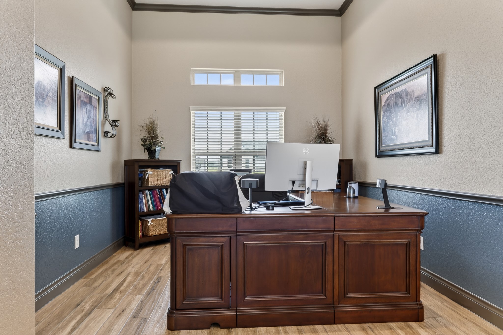 main property photo 4