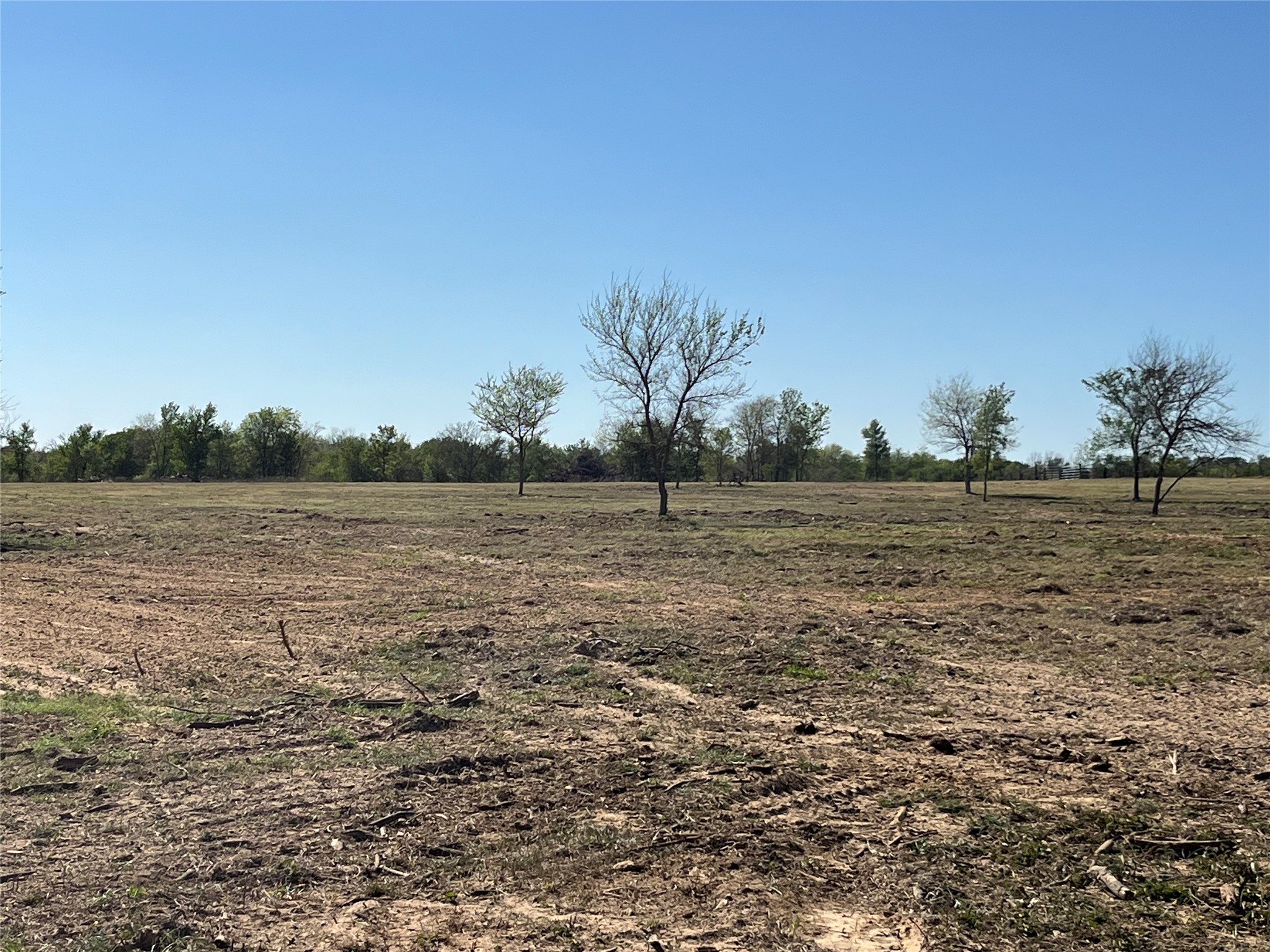 main property photo 15