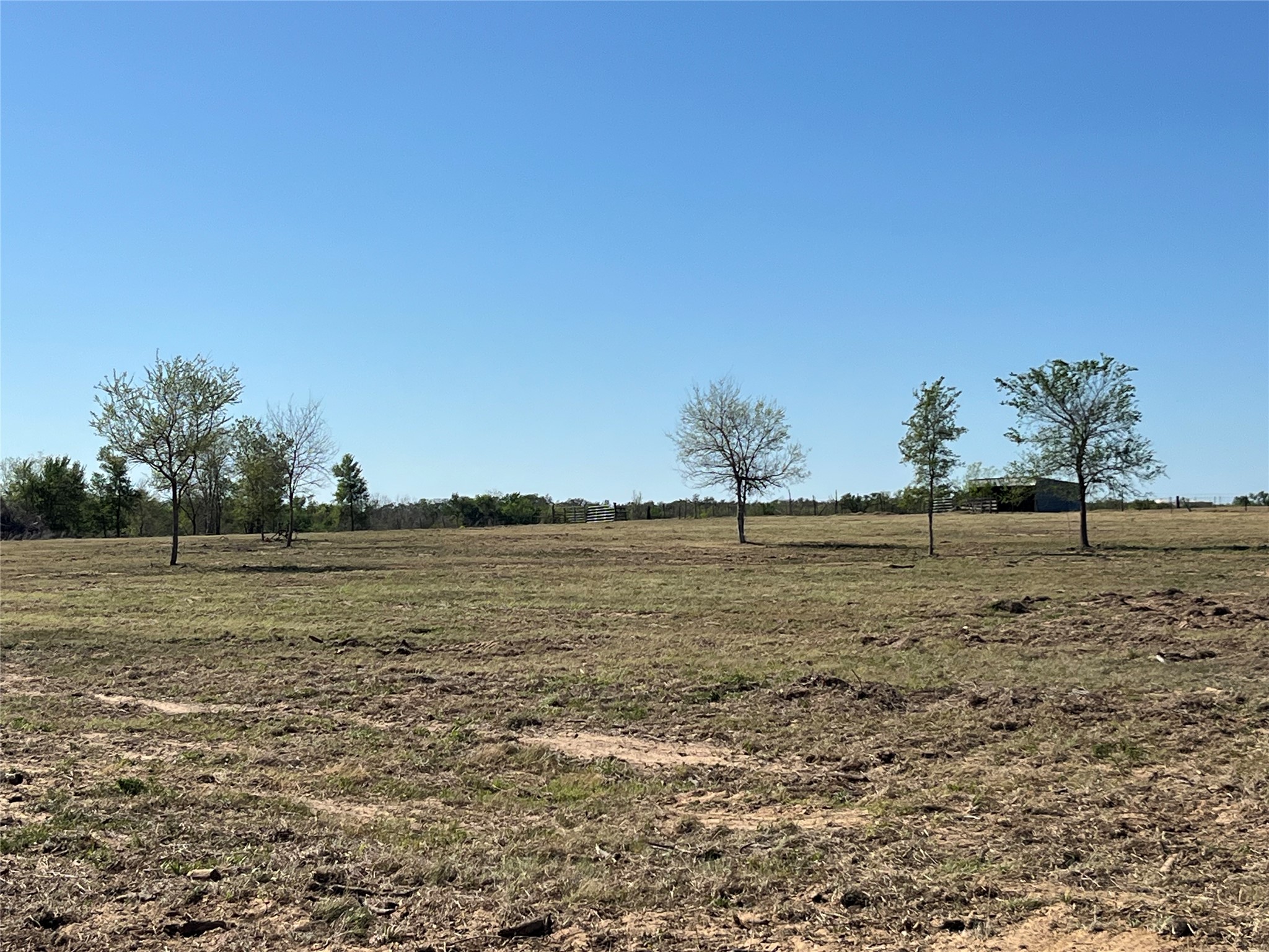 main property photo 17