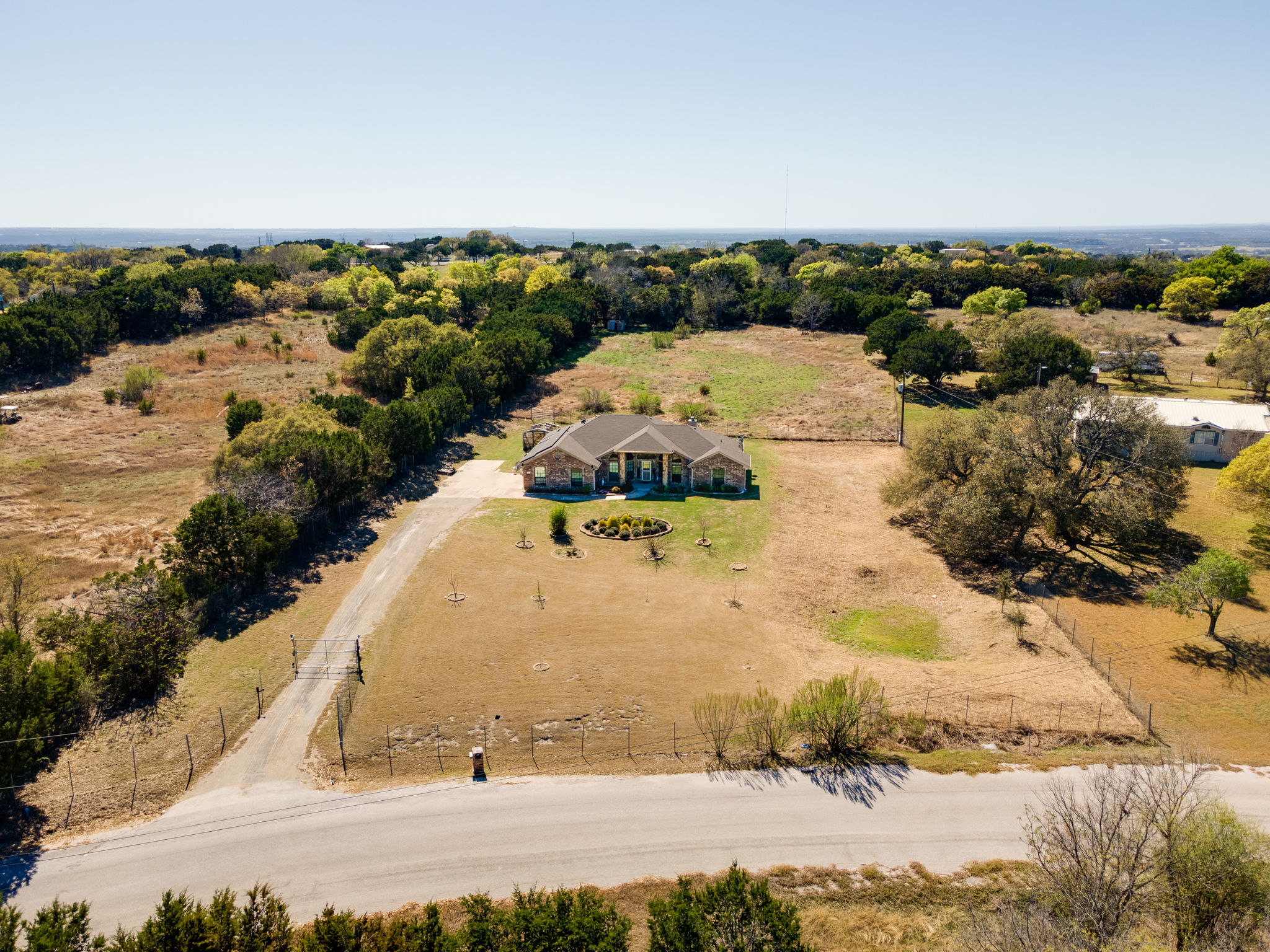 main property photo 35