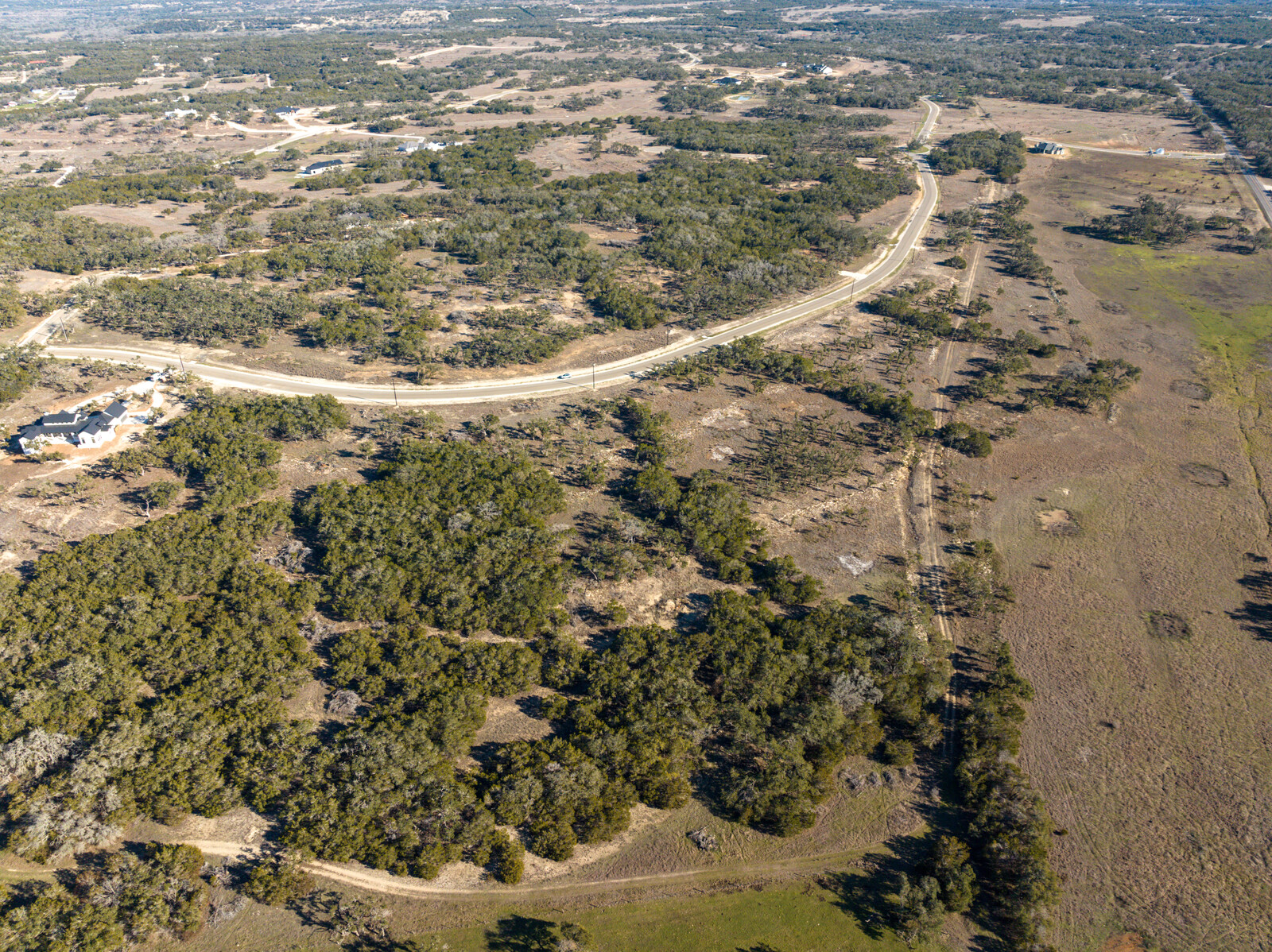 main property photo 9