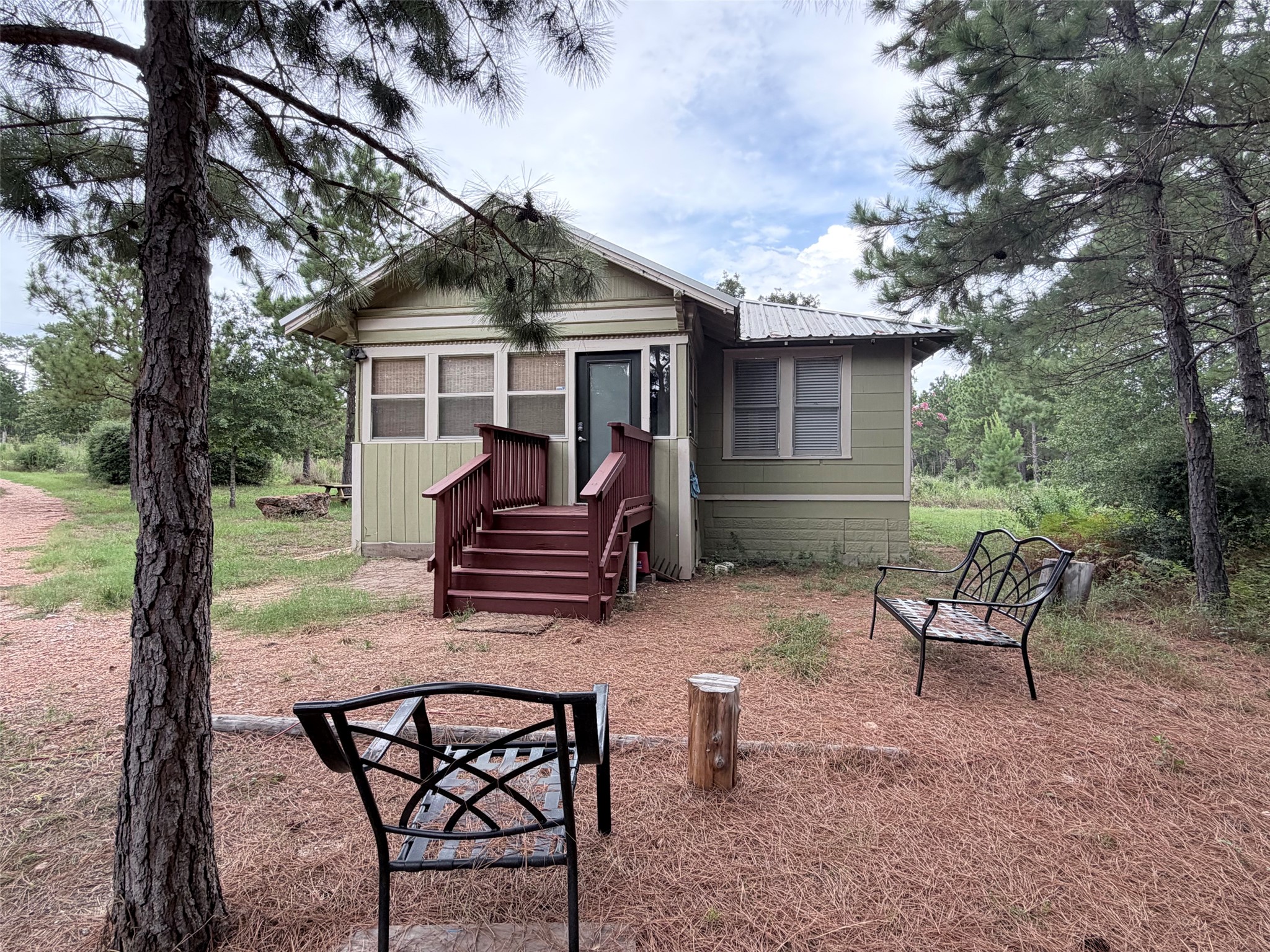 main property photo 29
