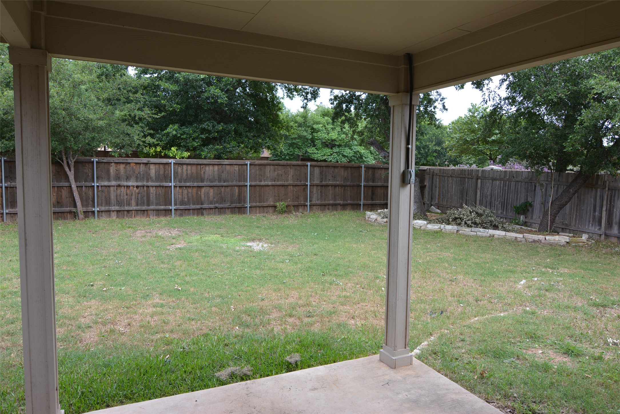 main property photo 22
