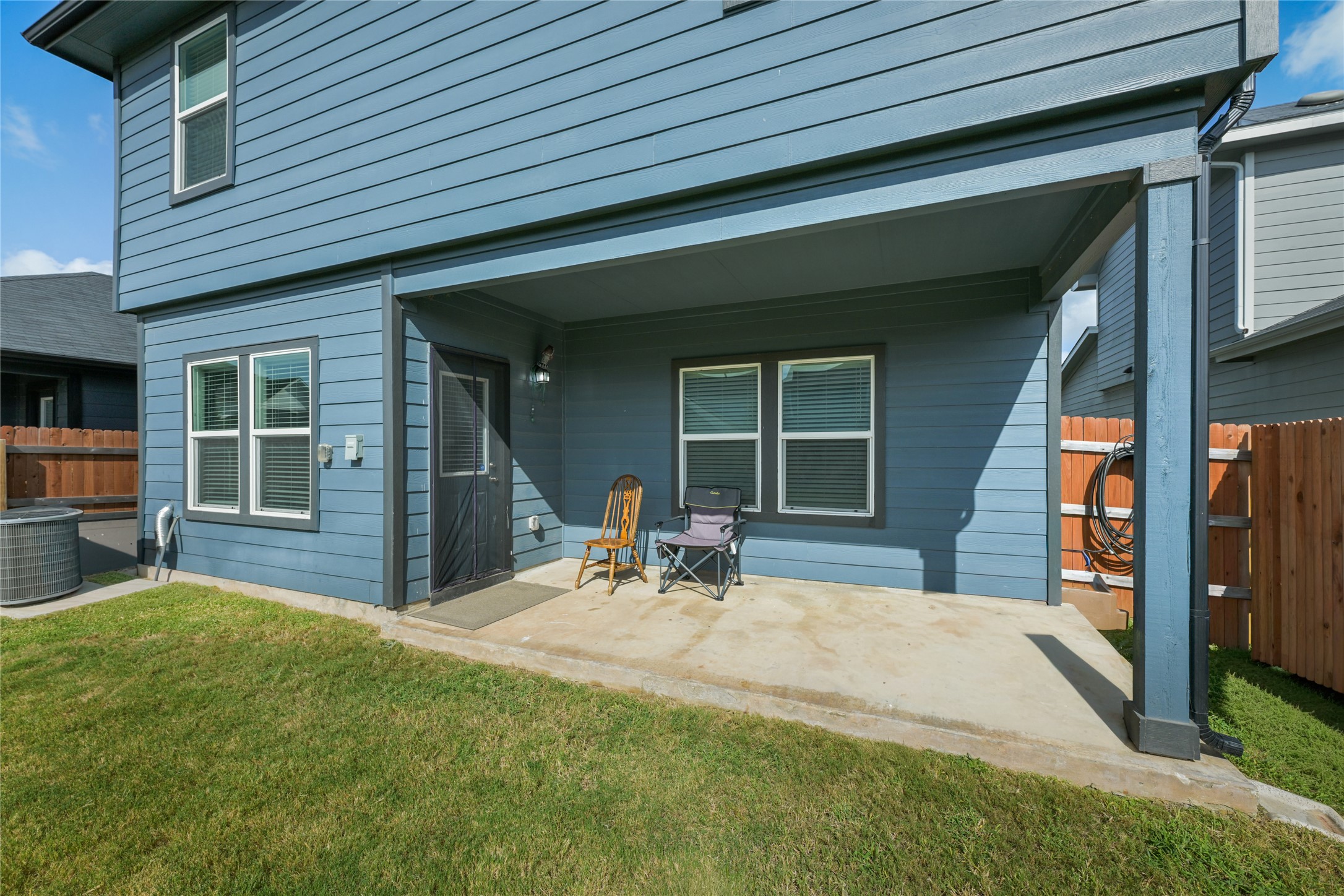 main property photo 21