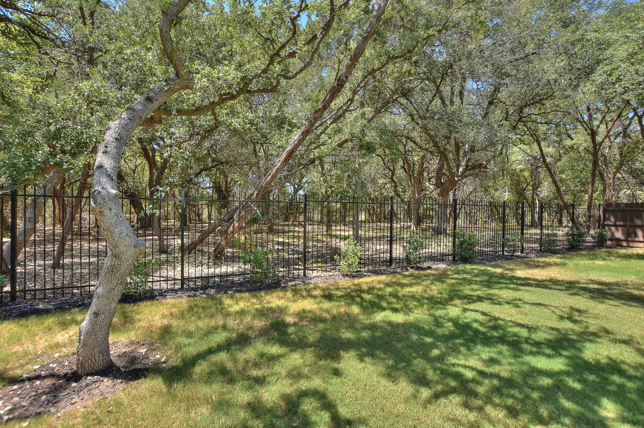 main property photo 37
