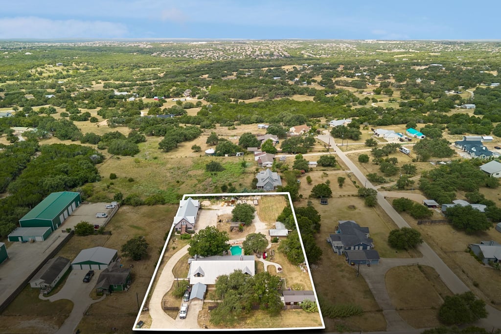 main property photo 35