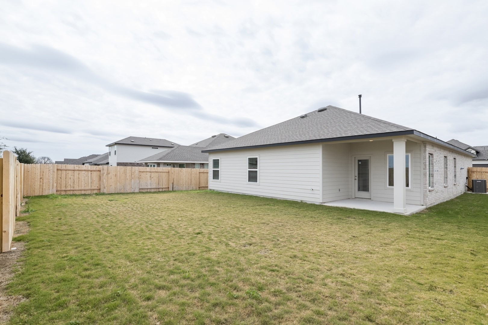 main property photo 18