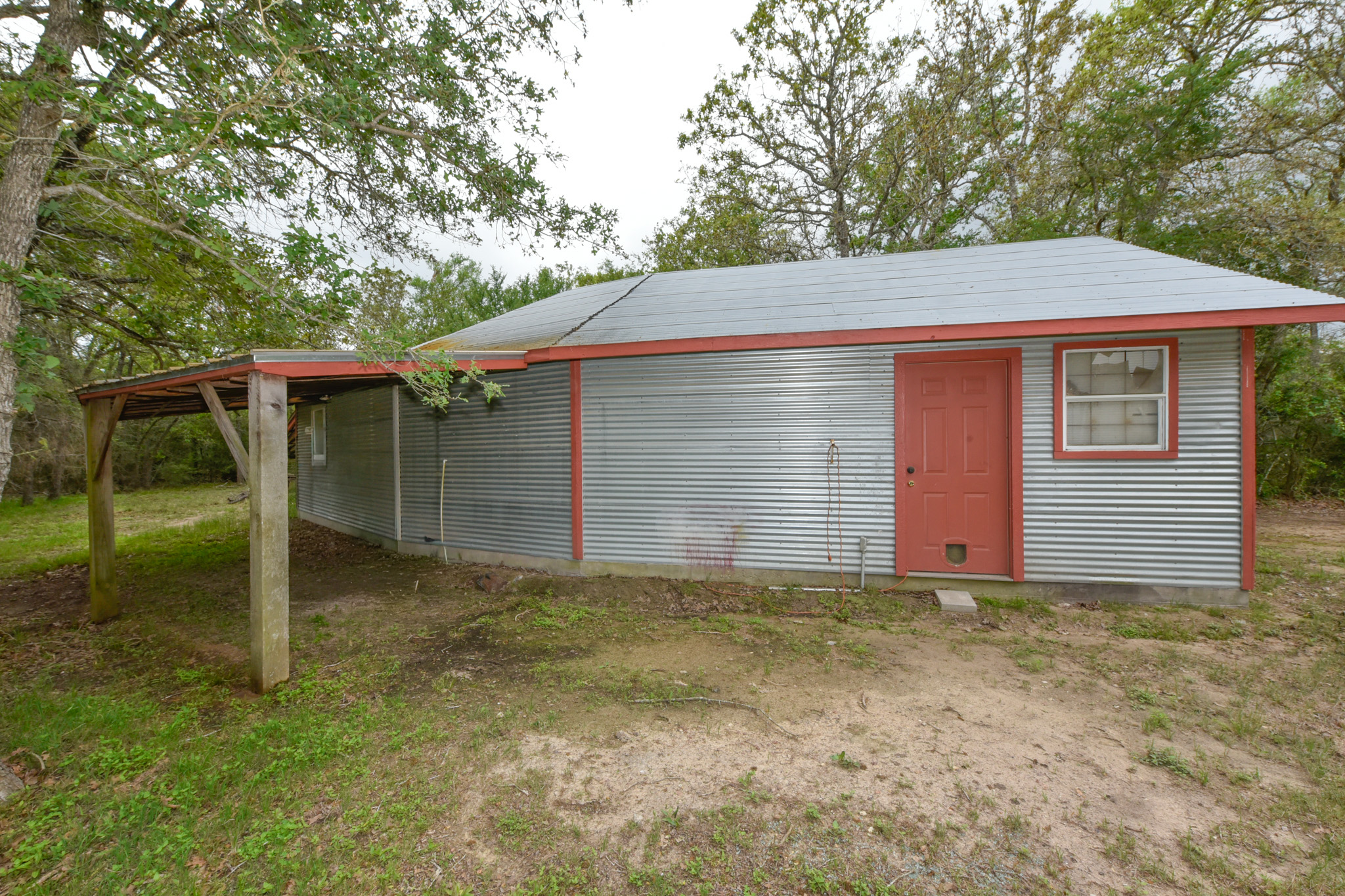 main property photo 14