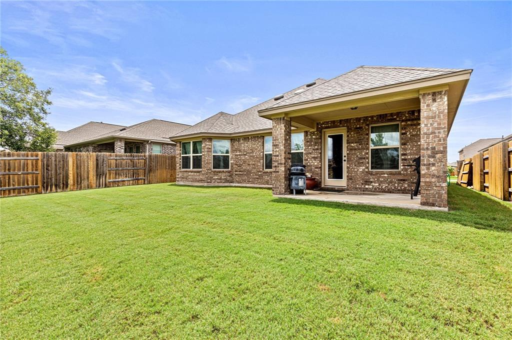 main property photo 7