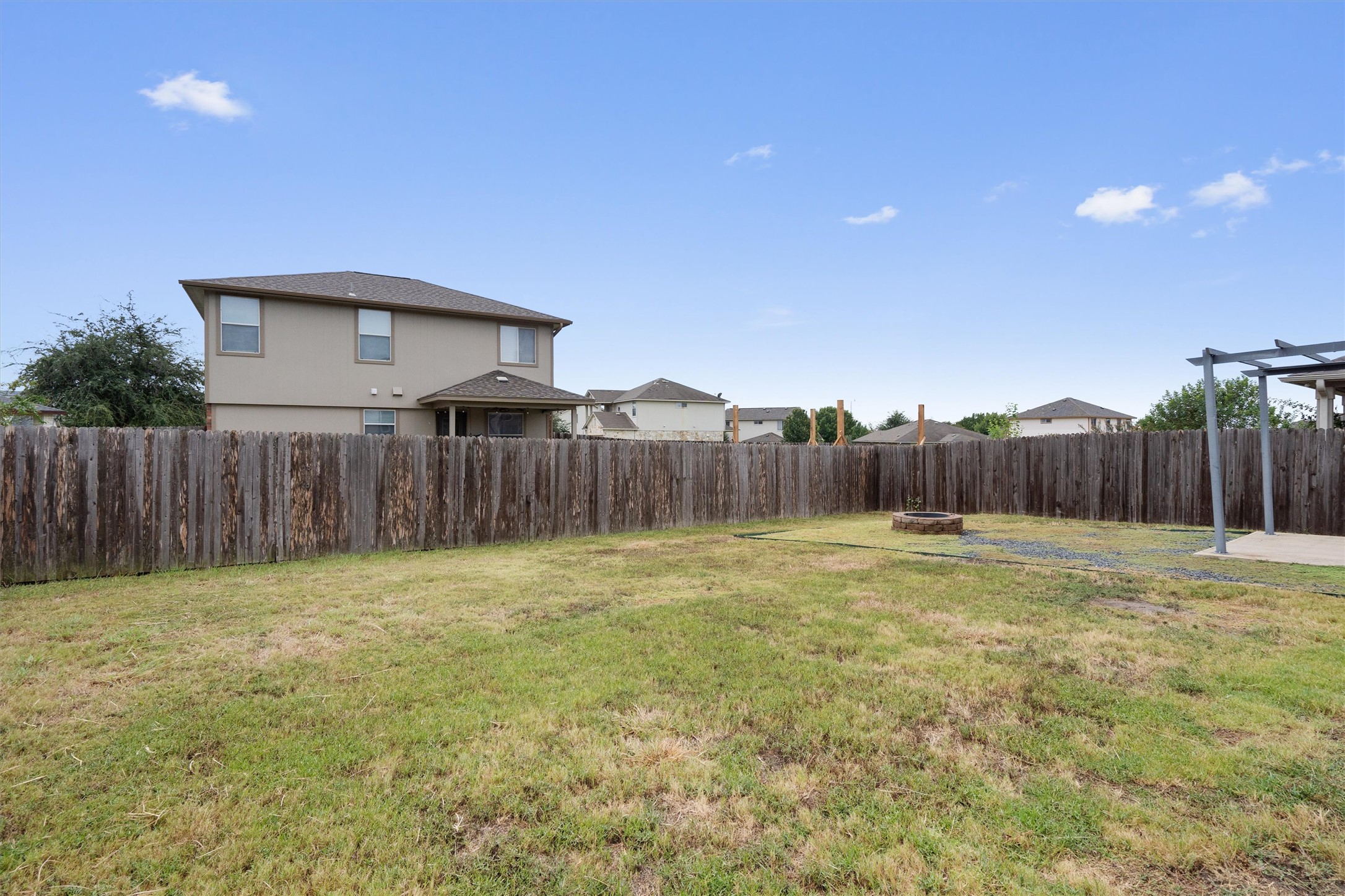 main property photo 29
