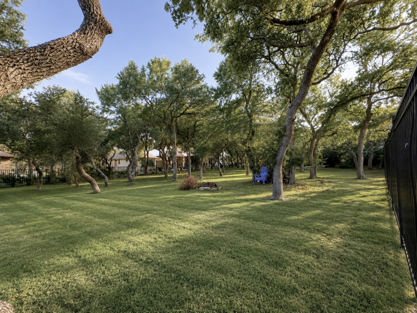 main property photo 18