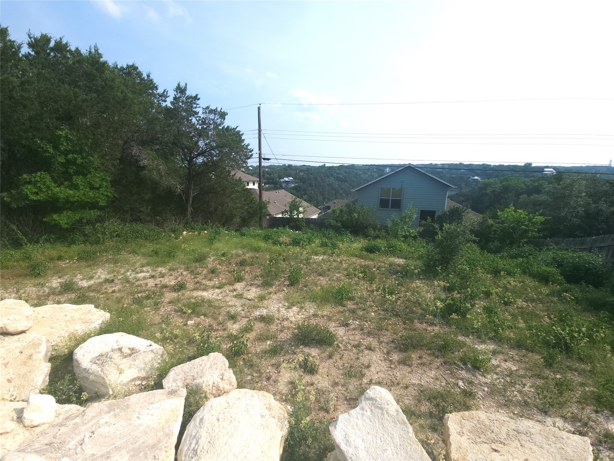 main property photo 11