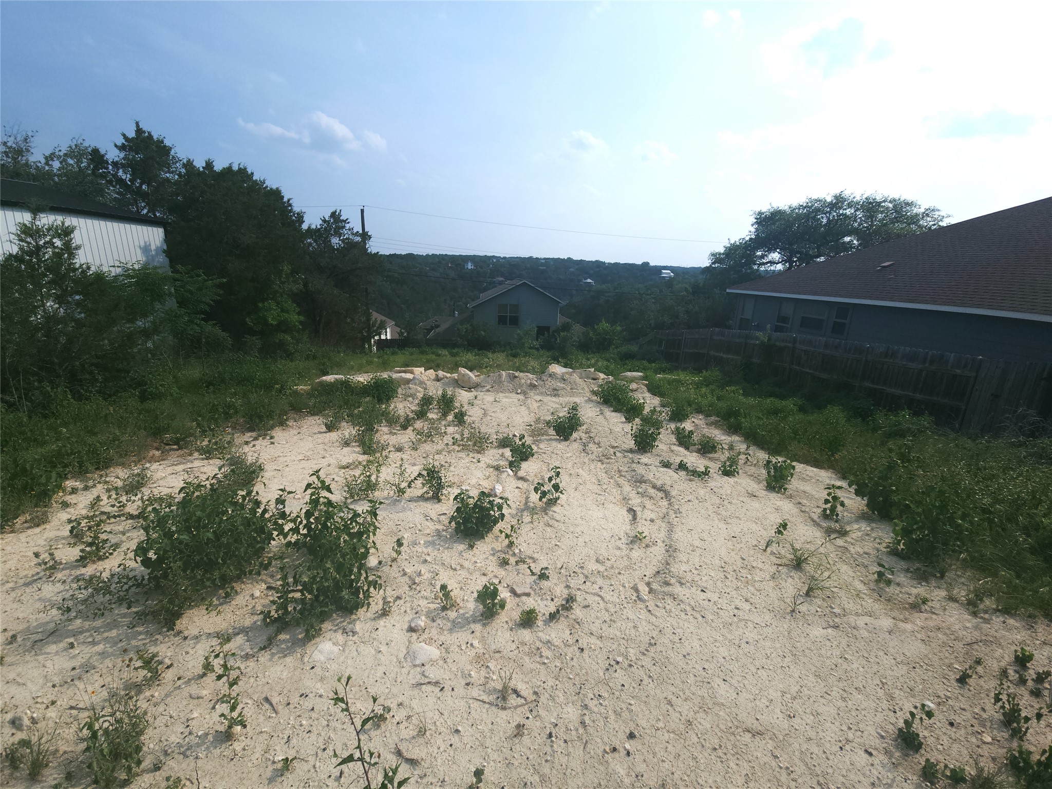 main property photo 7