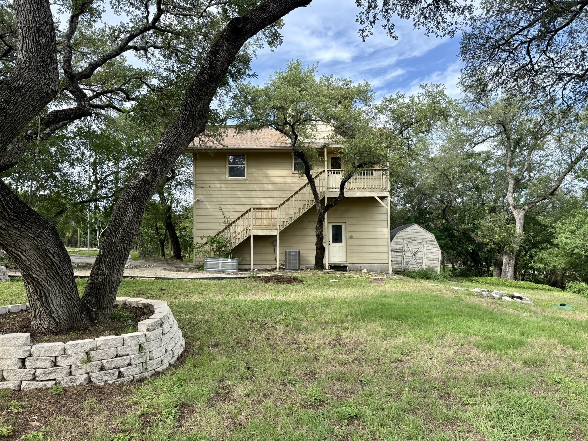 main property photo 31