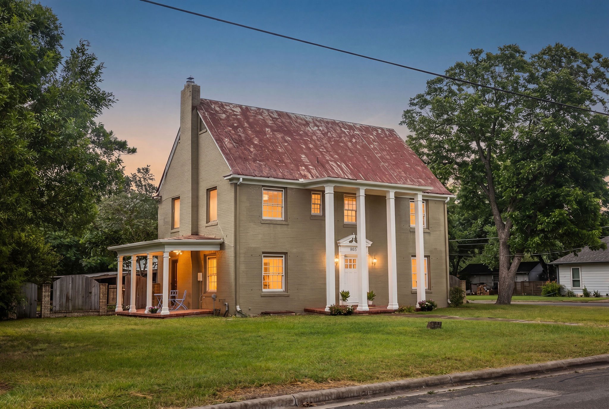 main property photo 1