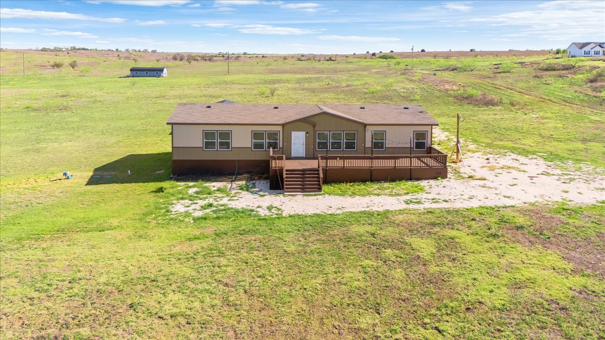 main property photo 15