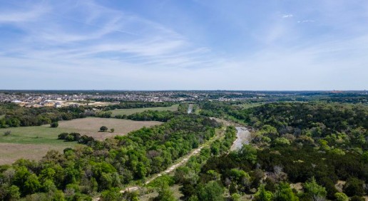 main property photo 31