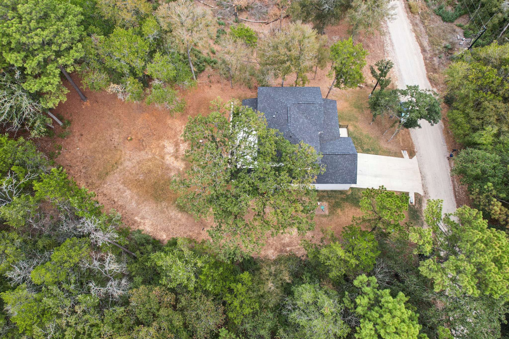 main property photo 25